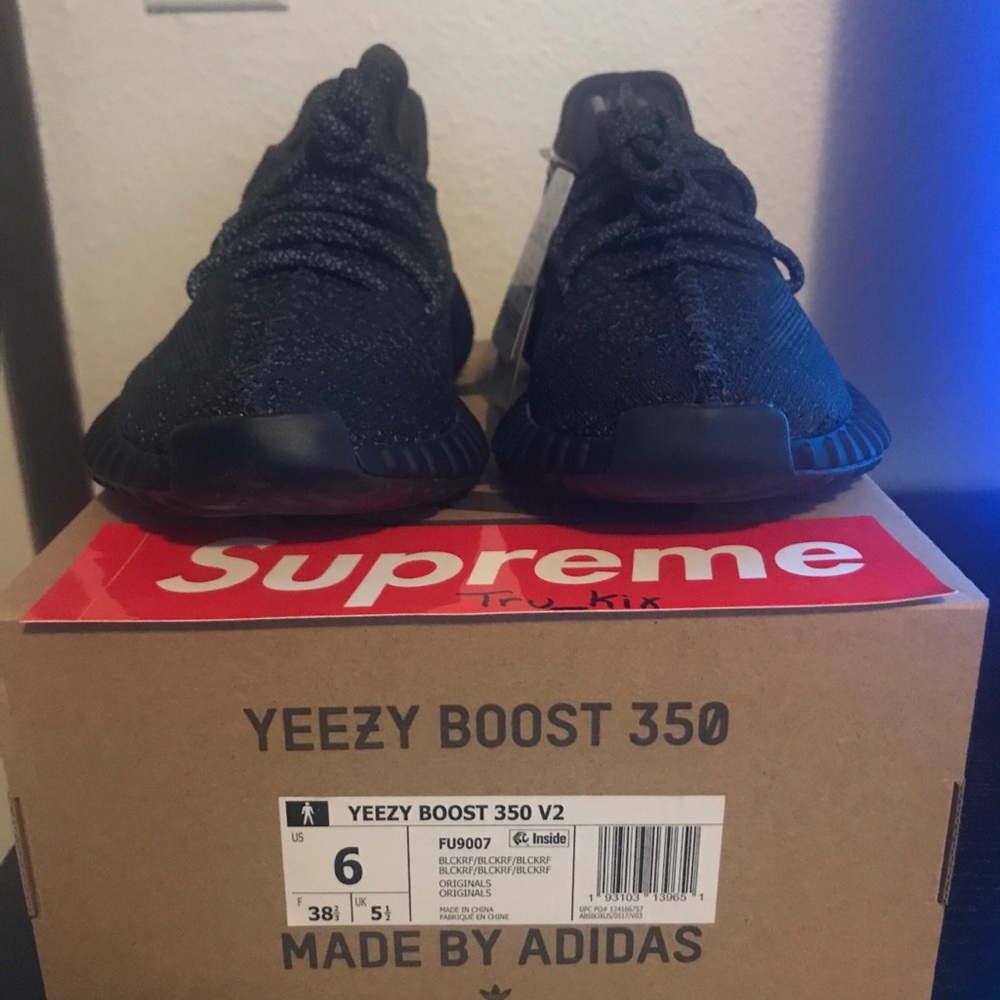 YEEZY BOOST 350 reflective 6